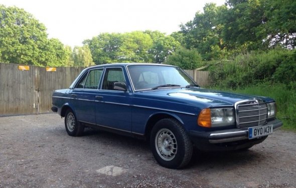 Classic Mercedes w123 200 1982 | in Lewes, East Sussex | Gumtree