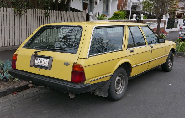 File:1981 Ford Falcon (XD) GL station wagon (2015-08-09) 02.jpg