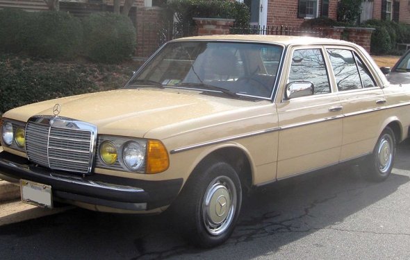 File:Mercedes-Benz W123 .jpg - Wikipedia Republished // WIKI 2