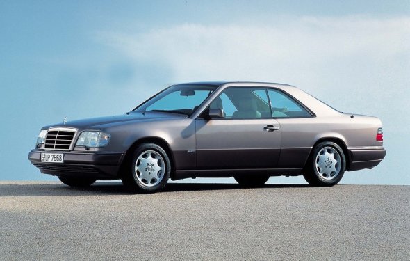 Mercedes-Benz 230 CE :: 1 photo and 75 specs :: autoviva.com