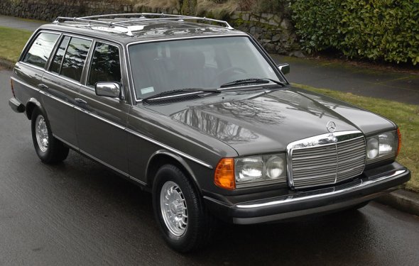 Mercedes-Benz 300TD - More information