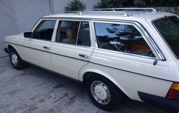 Nice old Mercedes wagon: - Pelican Parts Technical BBS