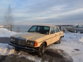 W123b